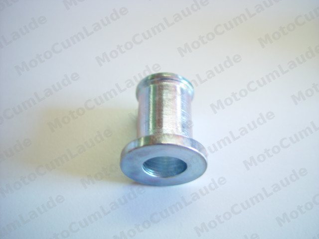 Spacer bush right for engine mounting (short)