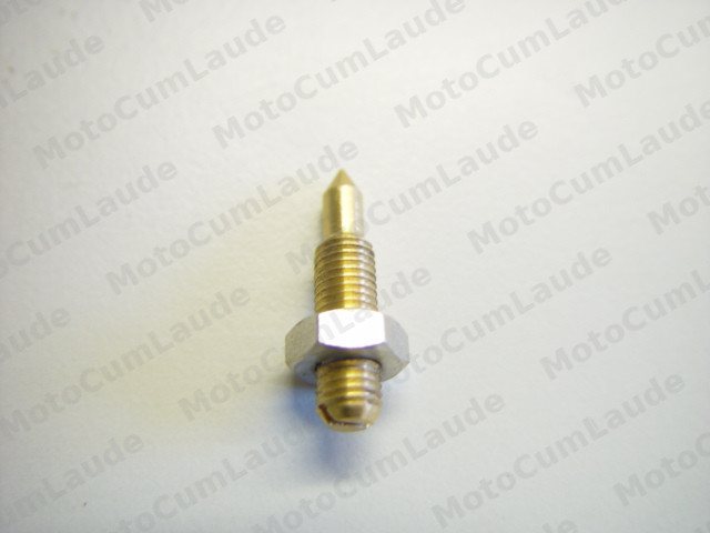 Regulating screw for idle