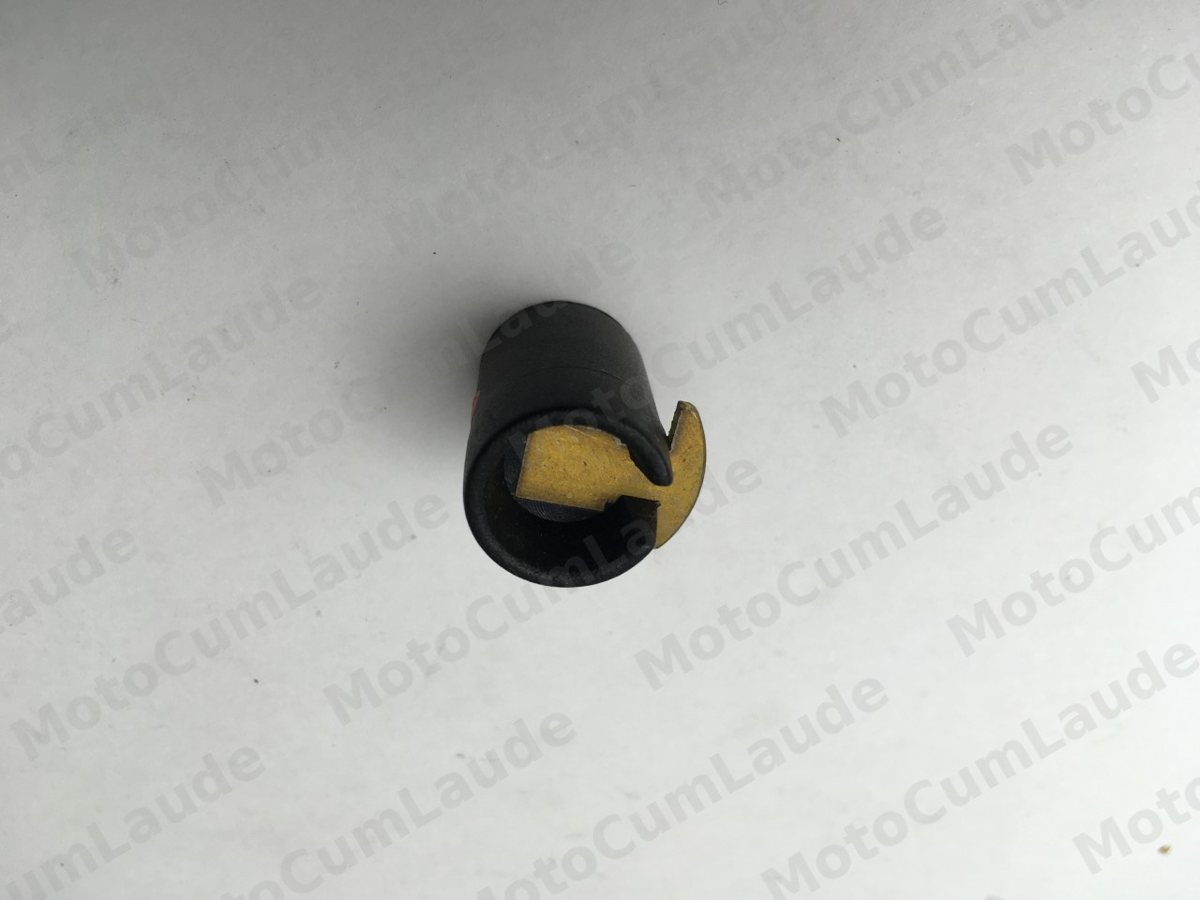 Rotor arm for battery ignition